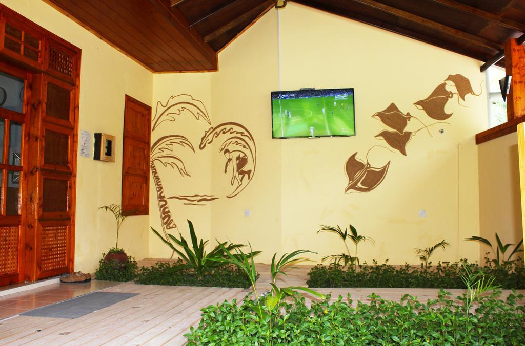 Kaafu Inn Guraidhoo Guraidhoo  Exterior photo