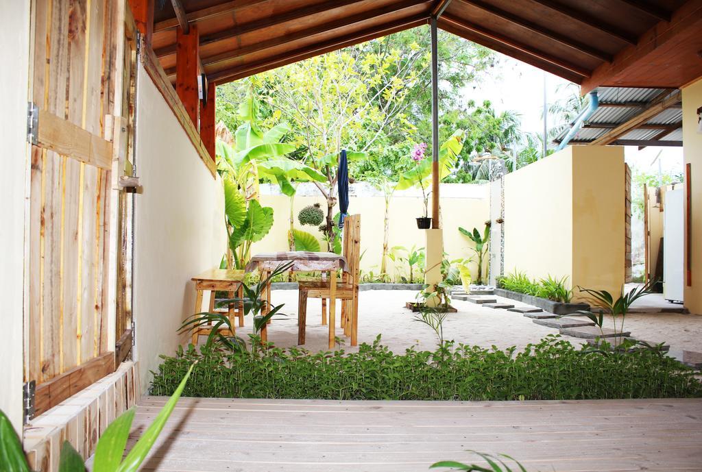 Kaafu Inn Guraidhoo Guraidhoo  Exterior photo